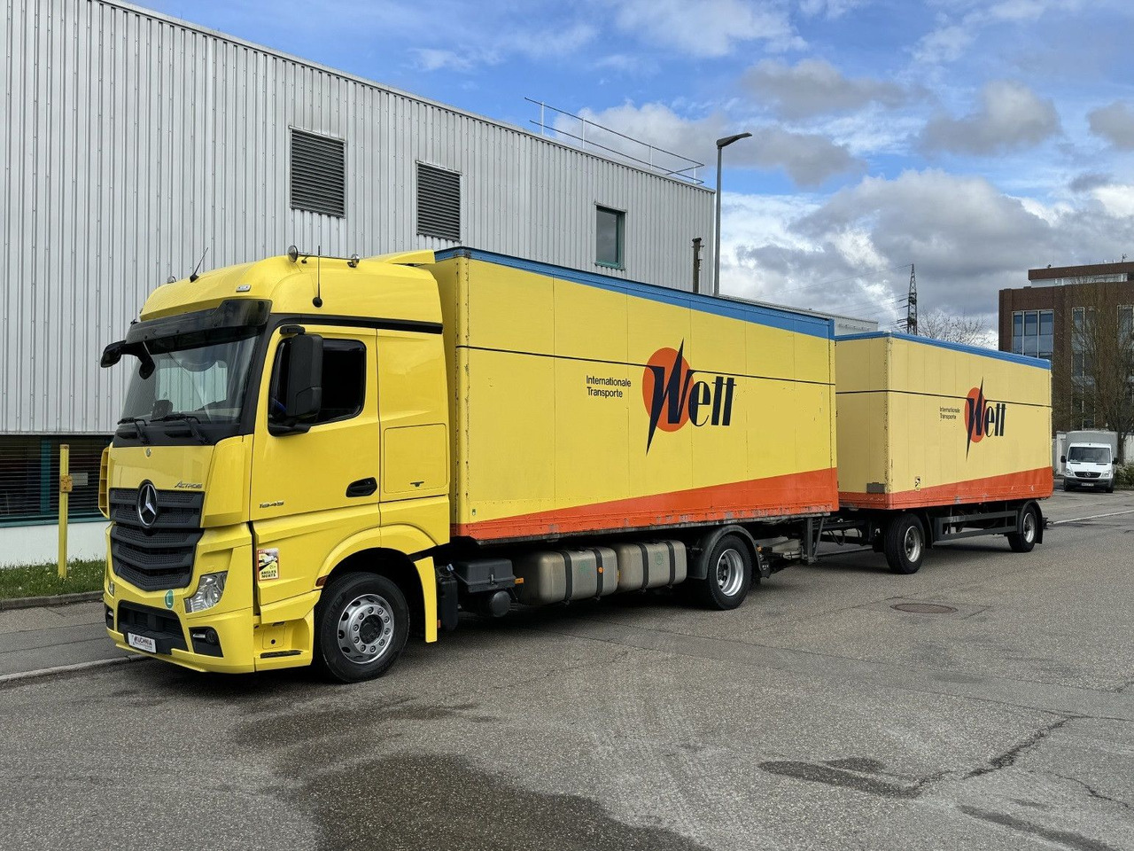 Mercedes-Benz Actros 1845 LL Gr.Haus AWL-Möbelkoffer ULBW - Skříňový nákladní auto: obrázek 2 Mercedes-Benz Actros 1845 LL Gr.Haus AWL-Möbelkoffer ULBW - Skříňový nákladní auto: obrázek 2
