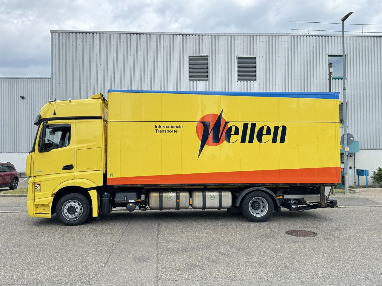 Mercedes-Benz Actros 1848 LL Gr.Haus AWL-Möbelkoffer uLBW - Skříňový nákladní auto: obrázek 5 Mercedes-Benz Actros 1848 LL Gr.Haus AWL-Möbelkoffer uLBW - Skříňový nákladní auto: obrázek 5