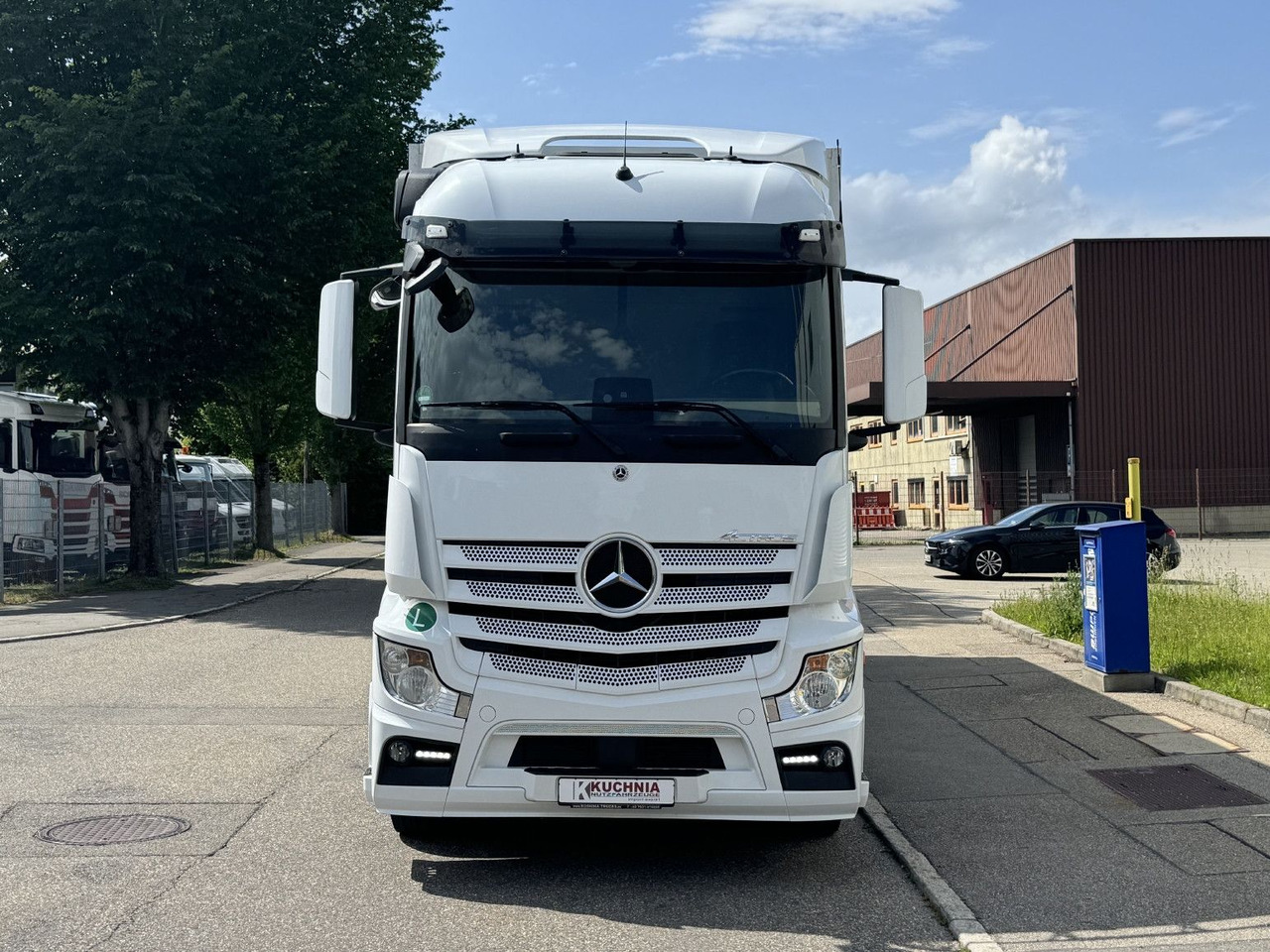 Mercedes-Benz Actros 2533L Tiefkühl 5-Fleisch-Rohrbahnen TKing - Chladírenský nákladní automobil: obrázek 3 Mercedes-Benz Actros 2533L Tiefkühl 5-Fleisch-Rohrbahnen TKing - Chladírenský nákladní automobil: obrázek 3