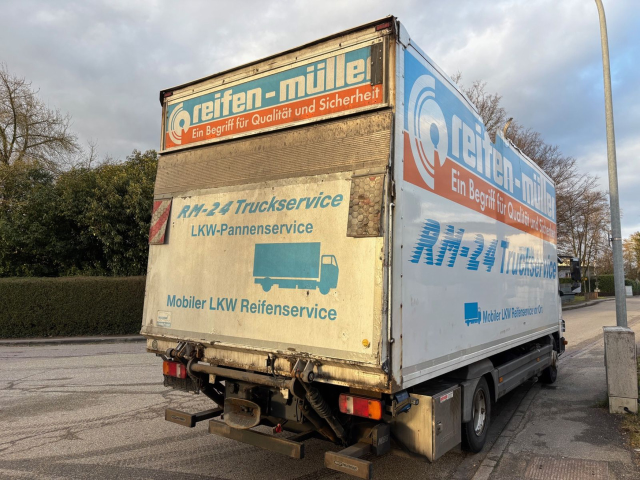 Mercedes-Benz Atego II 818L, Euro-5, LBW , Foll-Varbereit - Skříňový nákladní auto: obrázek 4 Mercedes-Benz Atego II 818L, Euro-5, LBW , Foll-Varbereit - Skříňový nákladní auto: obrázek 4