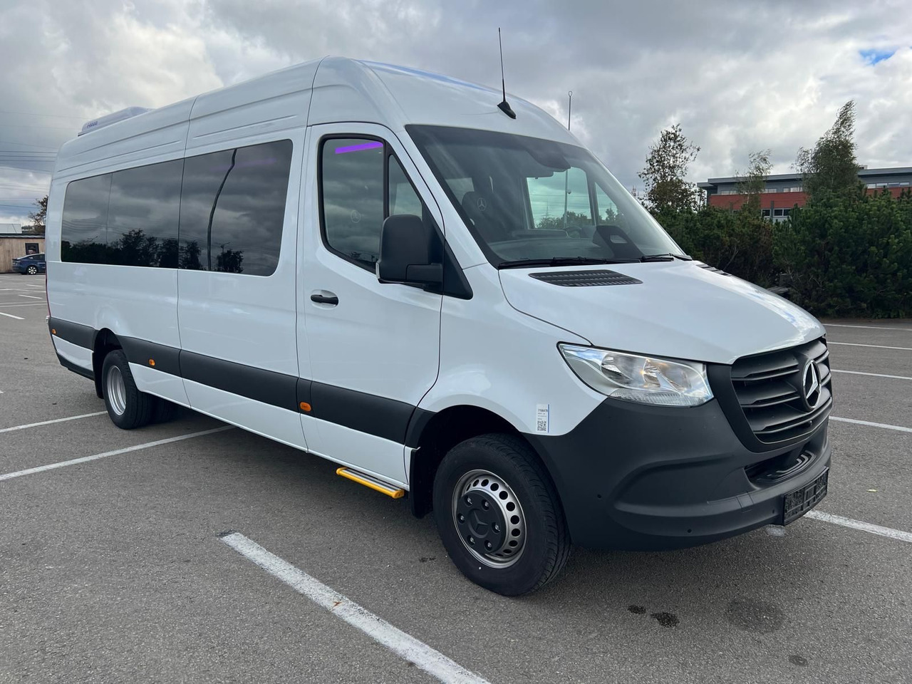 Mercedes-Benz Sprinter 517 Komfort XL, 21 SS - Minibus, Mikrobus: obrázek 1 Mercedes-Benz Sprinter 517 Komfort XL, 21 SS - Minibus, Mikrobus: obrázek 1