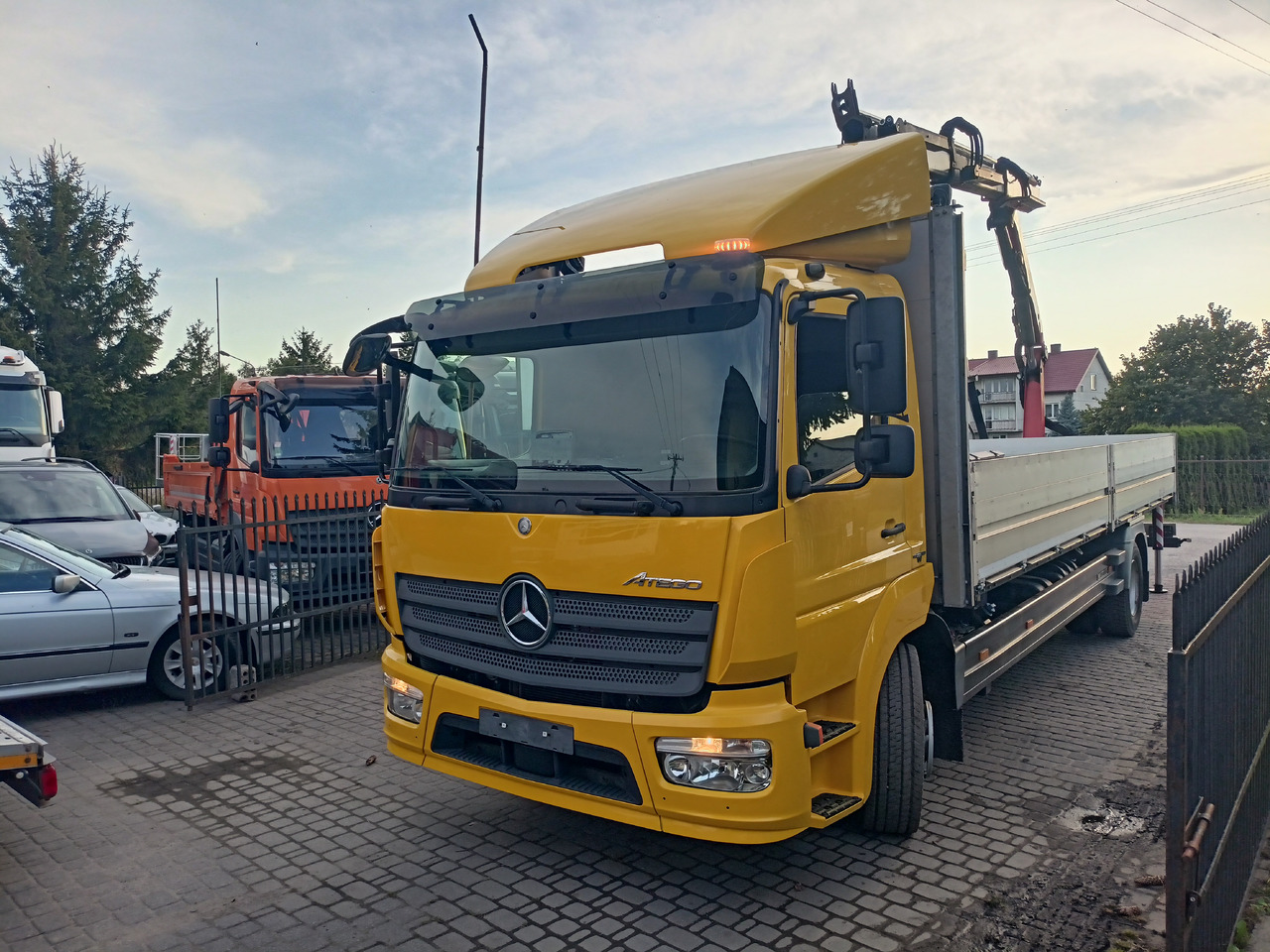 MERCEDES-BENZ Atego 1524 - Auto s hydraulickou rukou: obrázek 4 MERCEDES-BENZ Atego 1524 - Auto s hydraulickou rukou: obrázek 4