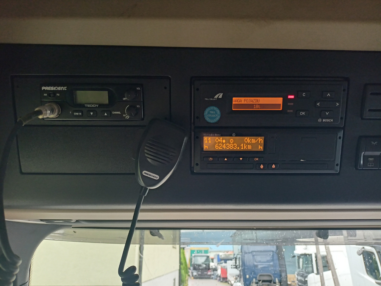 Tahač Mercedes-Benz Mp4 1845 mega: obrázek 11