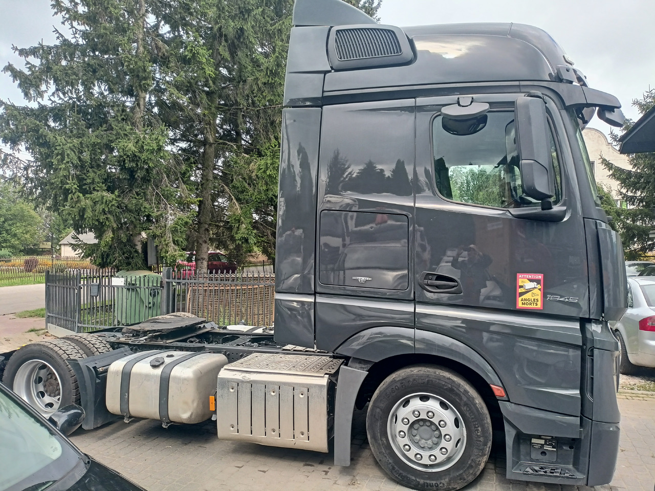 Tahač Mercedes-Benz Mp4 1845 mega: obrázek 6