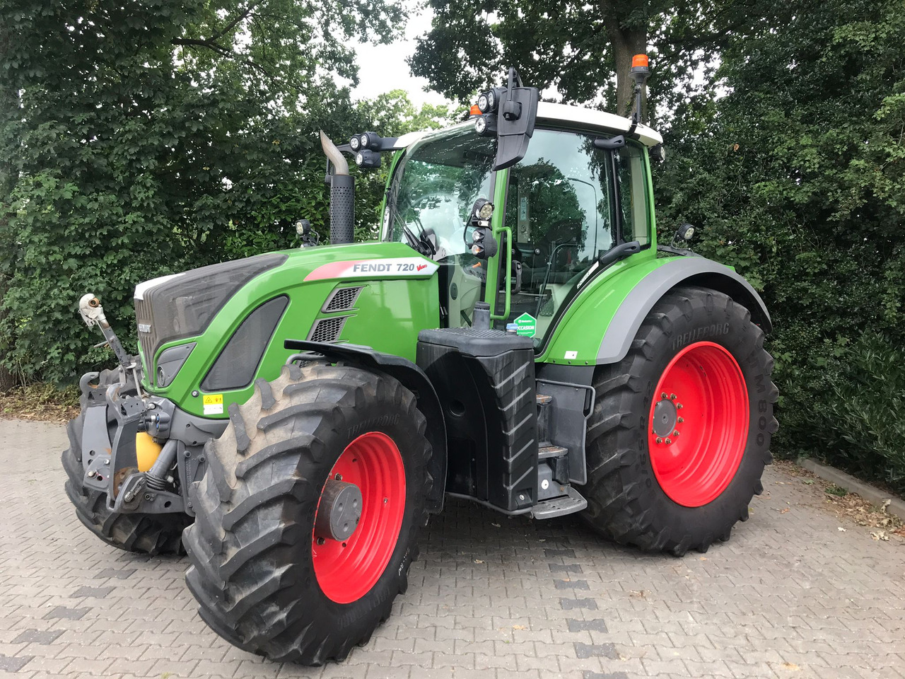 FENDT 720 Vario S4 PowerPlus - Traktor: obrázek 1 FENDT 720 Vario S4 PowerPlus - Traktor: obrázek 1