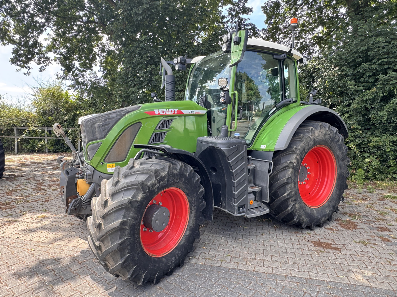 Fendt 718 Gen6 PowerPlus - Traktor: obrázek 1 Fendt 718 Gen6 PowerPlus - Traktor: obrázek 1