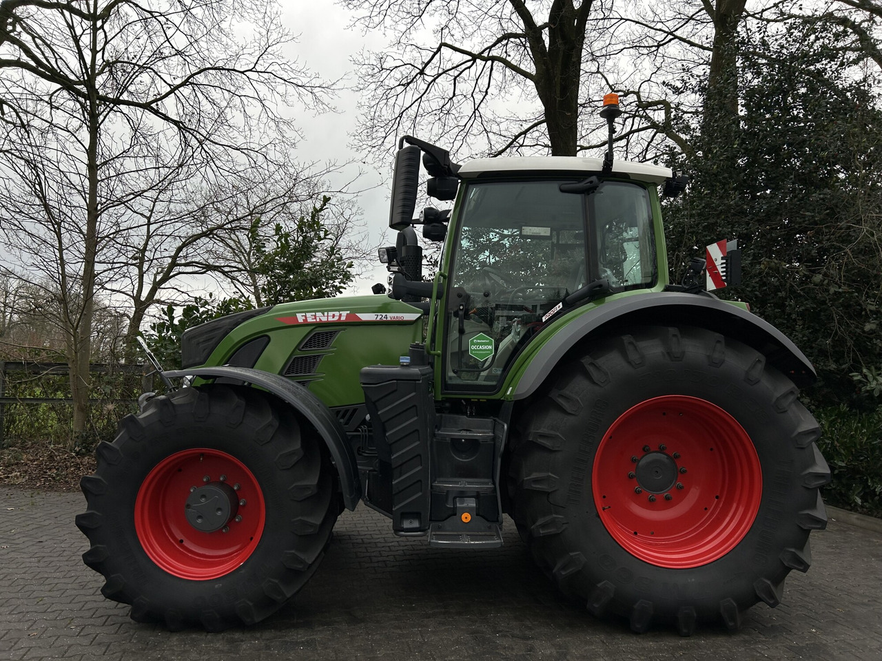 Fendt 724 Vario Gen6 ProfiPlus setting 2 - Traktor: obrázek 2 Fendt 724 Vario Gen6 ProfiPlus setting 2 - Traktor: obrázek 2