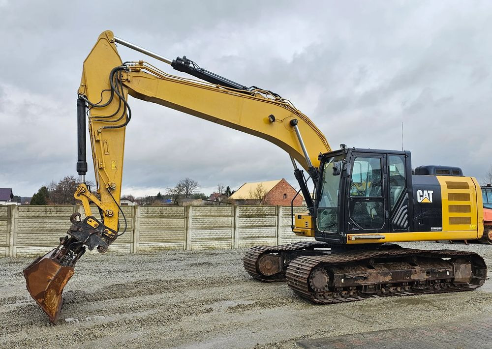 Pásové rýpadlo Caterpillar 320 FL, 2017 ROK, 8500 MTH: obrázek 1