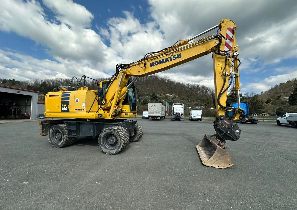 Komatsu PW 180-10, 2017 ROK, 6000 MTH, OIL QUICK - Kolesové rýpadlo: obrázek 1 Komatsu PW 180-10, 2017 ROK, 6000 MTH, OIL QUICK - Kolesové rýpadlo: obrázek 1