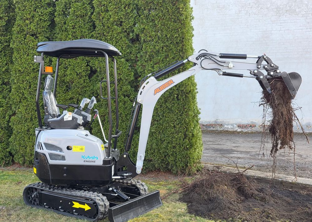 Kubota Minikoparka AUGER HT 18, SILNIK KUBOTA, 3 ŁYŻKI - Mini rýpadlo: obrázek 1 Kubota Minikoparka AUGER HT 18, SILNIK KUBOTA, 3 ŁYŻKI - Mini rýpadlo: obrázek 1