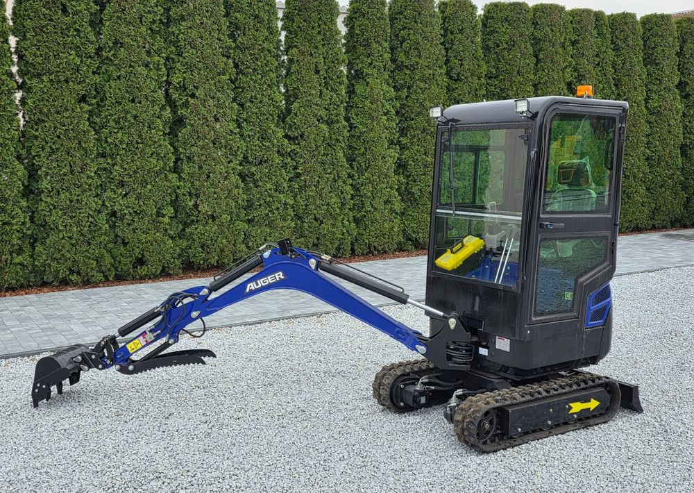 Kubota NOWA MINIKOPARKA AUGER HT 18, SILNIK KUBOTA, 3 ŁYŻKI - Mini rýpadlo: obrázek 1 Kubota NOWA MINIKOPARKA AUGER HT 18, SILNIK KUBOTA, 3 ŁYŻKI - Mini rýpadlo: obrázek 1
