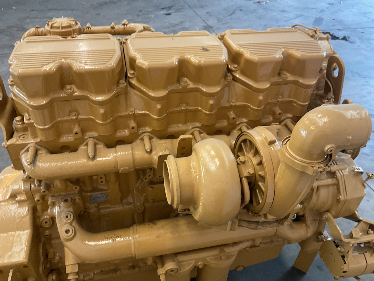 Caterpillar C18 Acert. - Motor: obrázek 5 Caterpillar C18 Acert. - Motor: obrázek 5