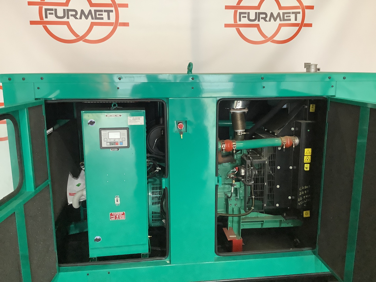 Cummins 62.5 KVA Brand new (2) - Elektrický generátor: obrázek 3 Cummins 62.5 KVA Brand new (2) - Elektrický generátor: obrázek 3