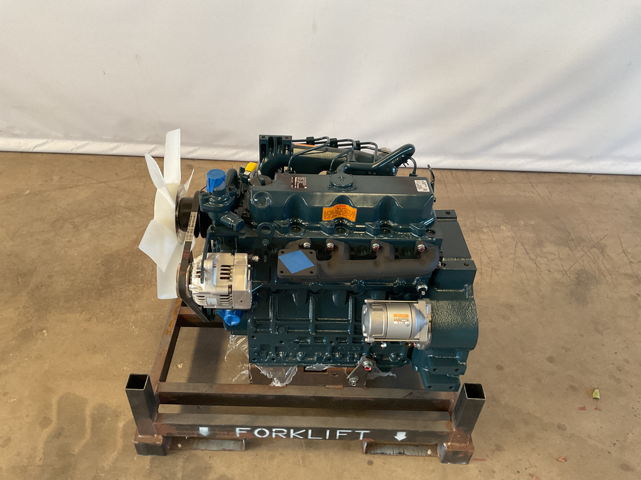 Kubota V2203-BG-ES03 - Motor: obrázek 2 Kubota V2203-BG-ES03 - Motor: obrázek 2