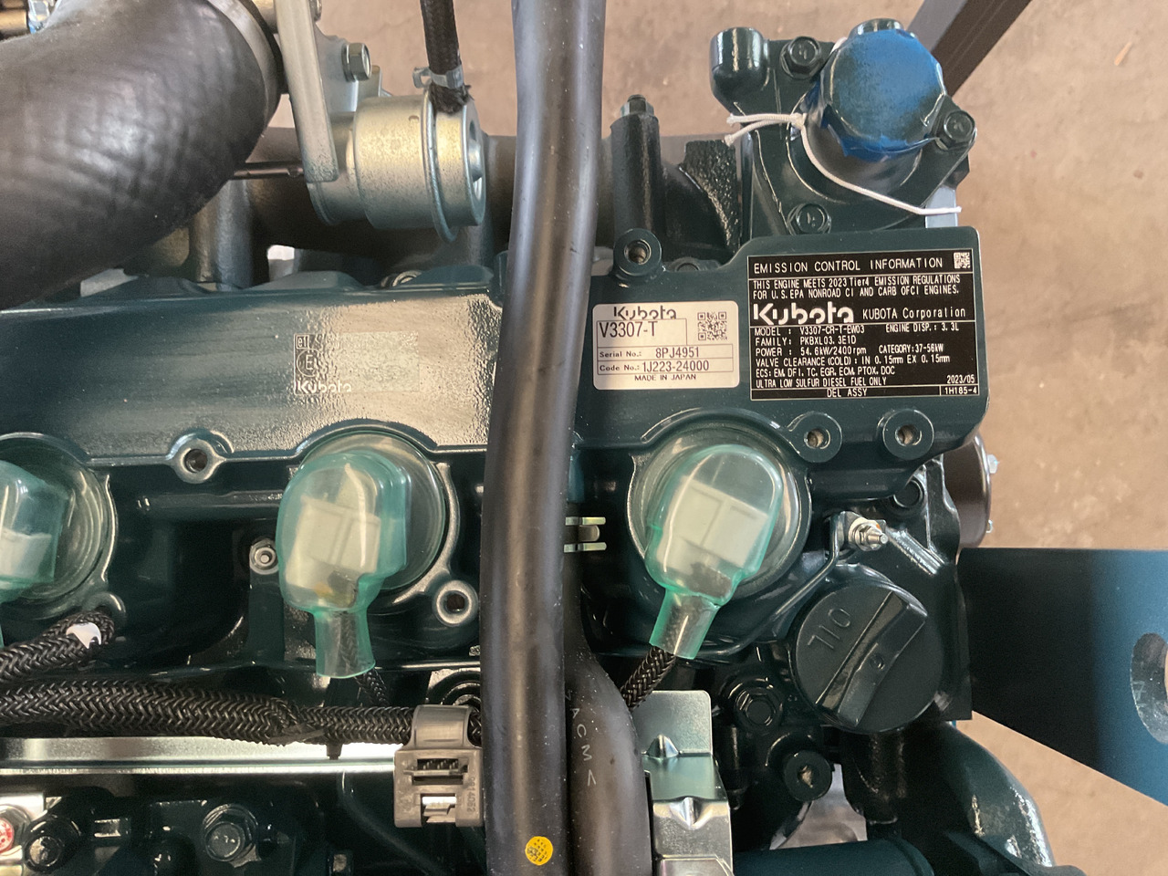 Kubota V3307 CR-T - Motor: obrázek 4 Kubota V3307 CR-T - Motor: obrázek 4