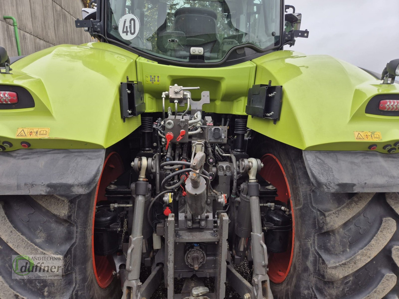 CLAAS Axion 920 - Traktor: obrázek 4 CLAAS Axion 920 - Traktor: obrázek 4