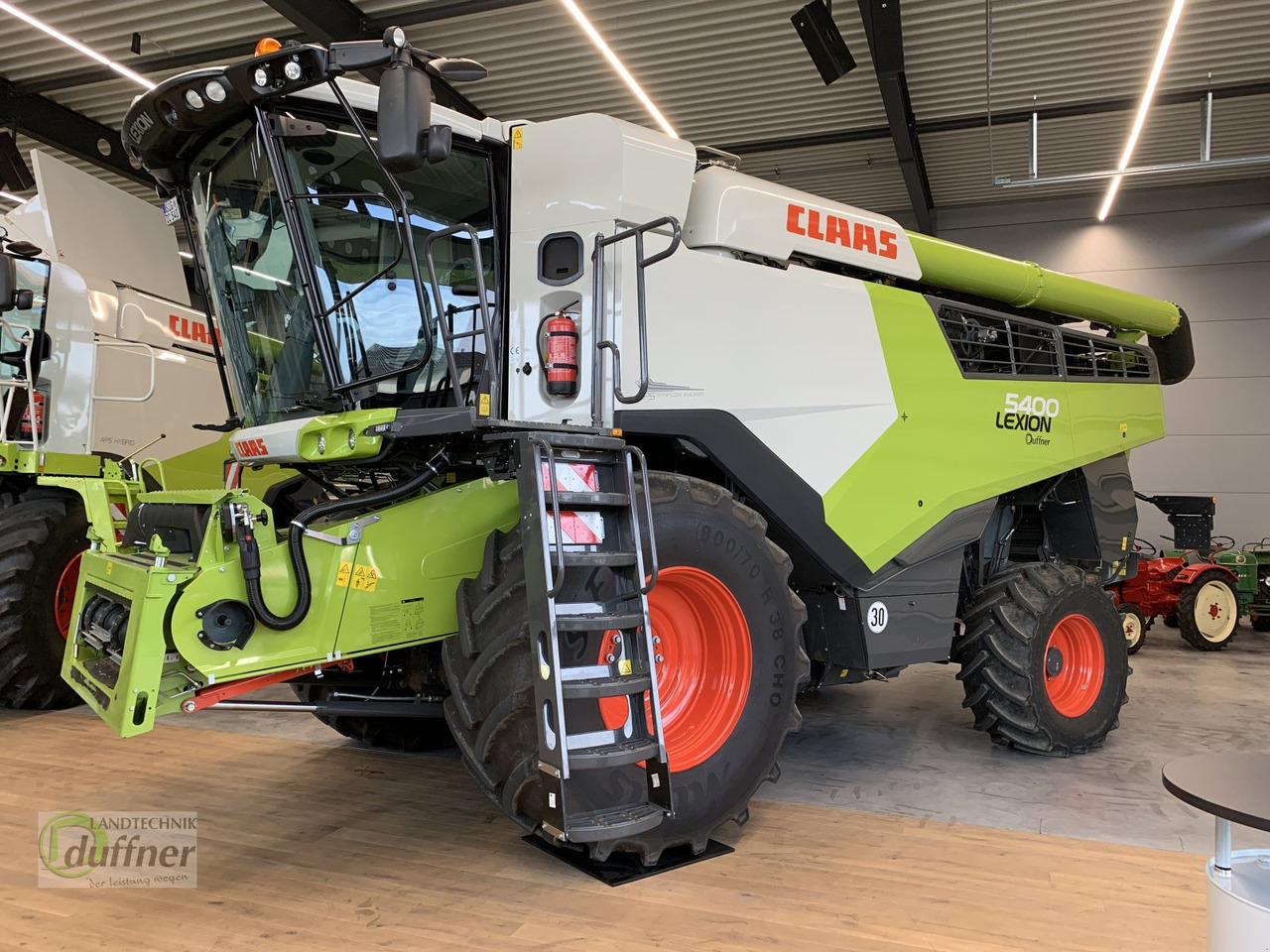 CLAAS Lexion 5400 - Sklízecí mlátička: obrázek 3 CLAAS Lexion 5400 - Sklízecí mlátička: obrázek 3