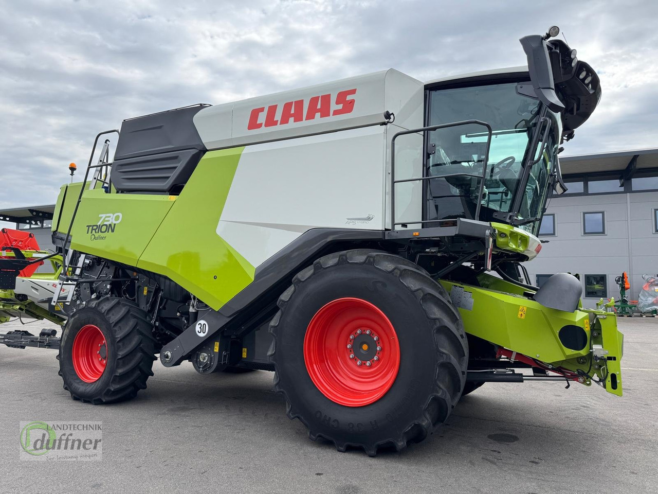 CLAAS Trion 730 - Sklízecí mlátička: obrázek 2 CLAAS Trion 730 - Sklízecí mlátička: obrázek 2