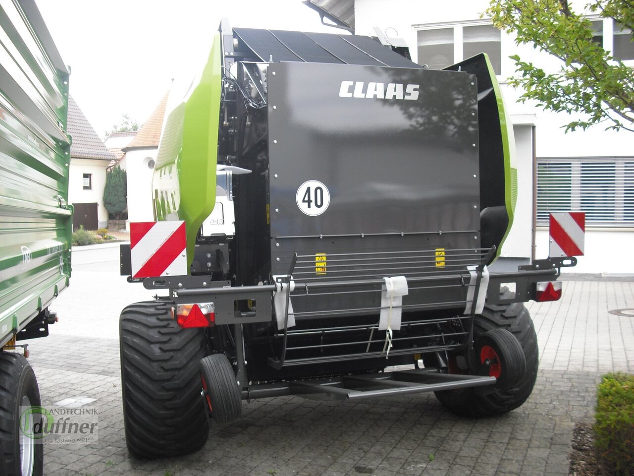 CLAAS Variant 585 RC Pro - Lis na válcové balíky: obrázek 5 CLAAS Variant 585 RC Pro - Lis na válcové balíky: obrázek 5