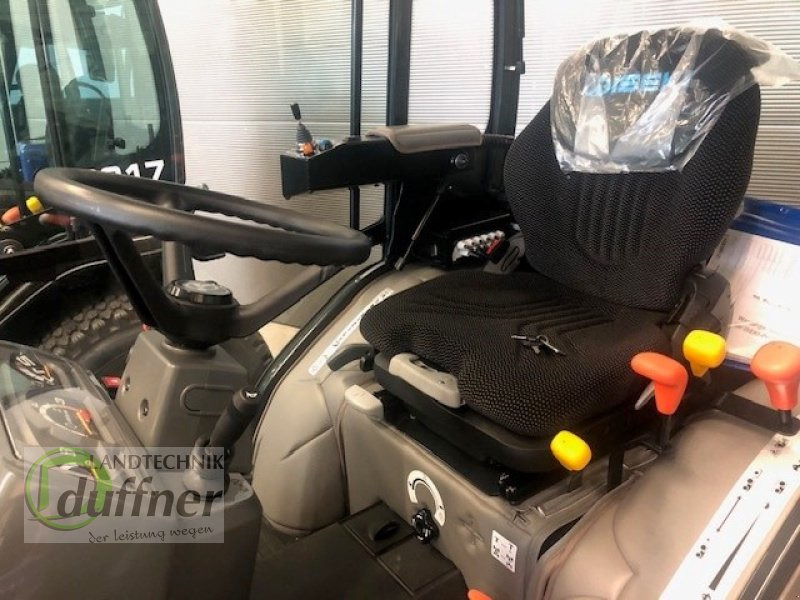 Iseki TM 3267 AHLK - Komunální traktor: obrázek 4 Iseki TM 3267 AHLK - Komunální traktor: obrázek 4