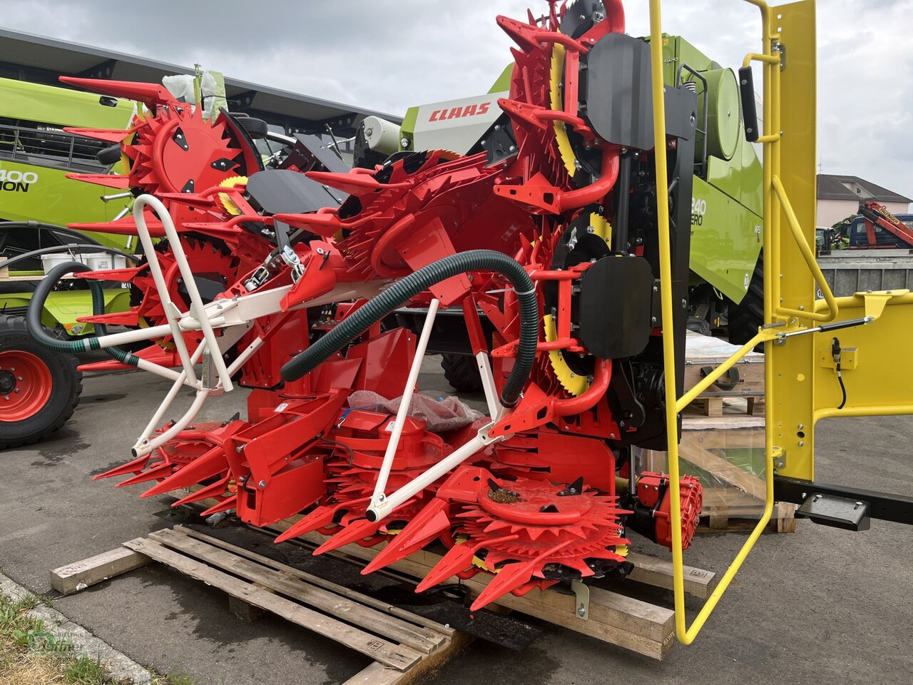 Kemper 375 Plus mit Fahrwerk - Adaptér na kukuřici: obrázek 3 Kemper 375 Plus mit Fahrwerk - Adaptér na kukuřici: obrázek 3