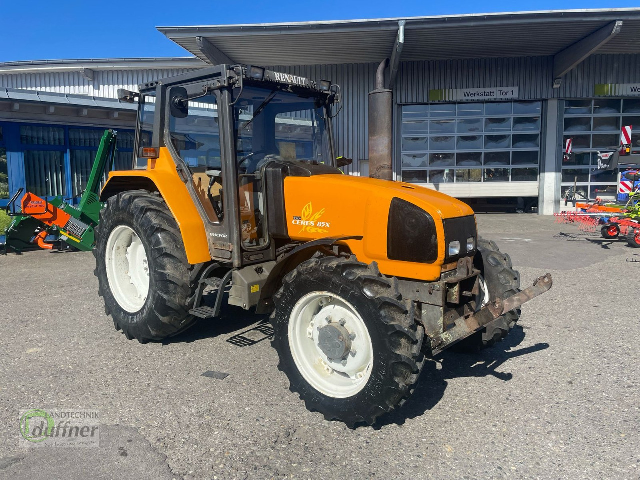 Renault Ceres 85 X - Traktor: obrázek 1 Renault Ceres 85 X - Traktor: obrázek 1