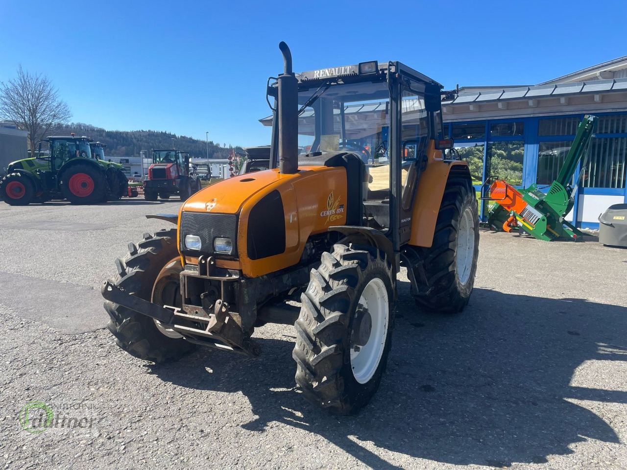 Renault Ceres 85 X - Traktor: obrázek 2 Renault Ceres 85 X - Traktor: obrázek 2