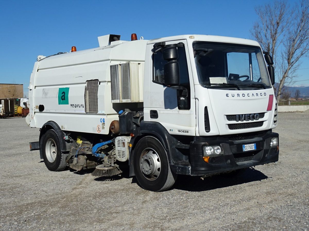 IVECO EUROCARGO 150E22 - Zametací vůz: obrázek 1 IVECO EUROCARGO 150E22 - Zametací vůz: obrázek 1