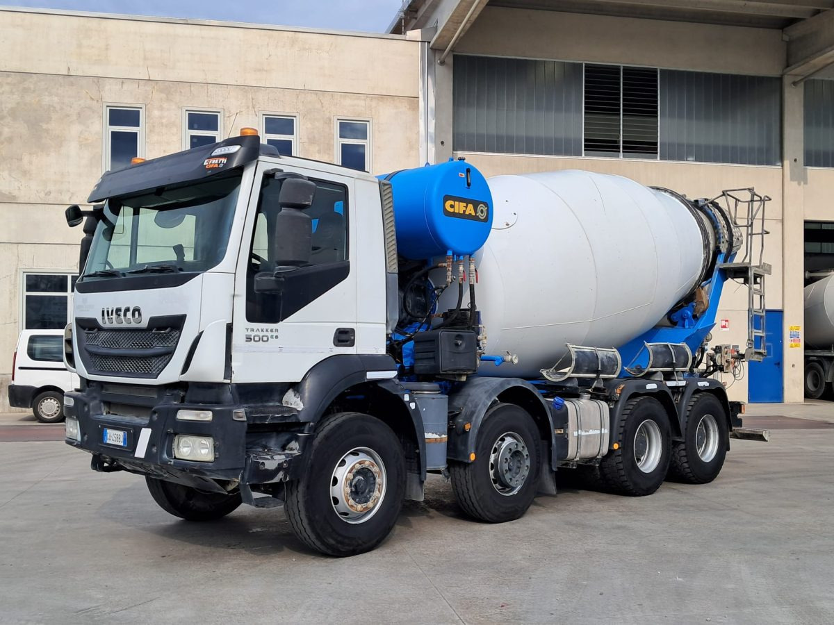 IVECO TRAKKER 500 CIFA RY1300 - Autodomíchávač: obrázek 1 IVECO TRAKKER 500 CIFA RY1300 - Autodomíchávač: obrázek 1