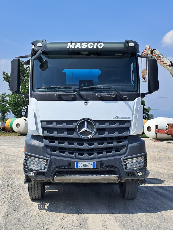 MERCEDES AROCS 4142 - Autodomíchávač: obrázek 2 MERCEDES AROCS 4142 - Autodomíchávač: obrázek 2
