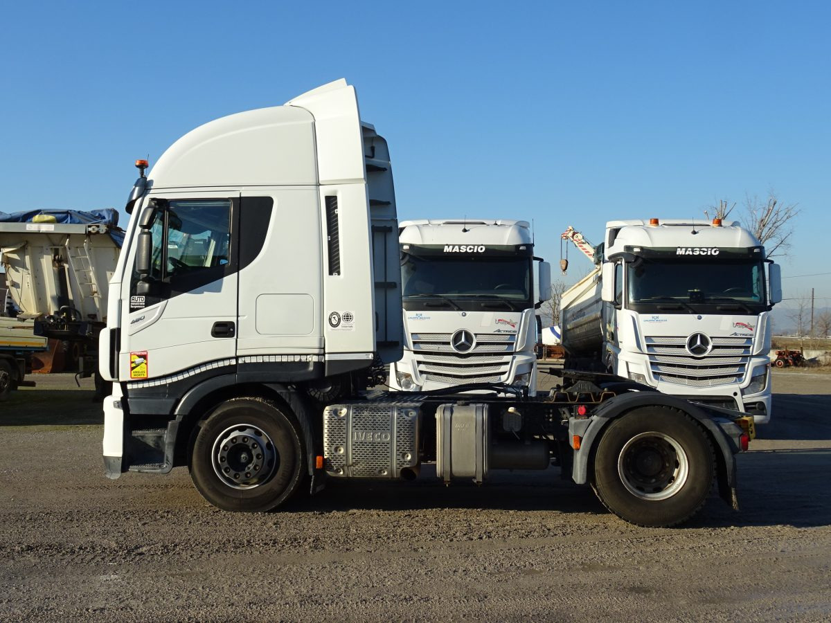 IVECO STRALIS 450 - Tahač: obrázek 2 IVECO STRALIS 450 - Tahač: obrázek 2