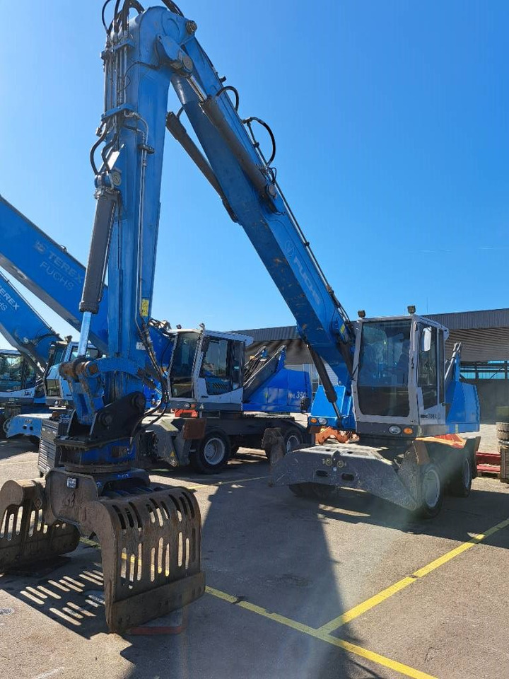 Fuchs MHL331E + Grapple - Překládkové rypadlo: obrázek 4 Fuchs MHL331E + Grapple - Překládkové rypadlo: obrázek 4