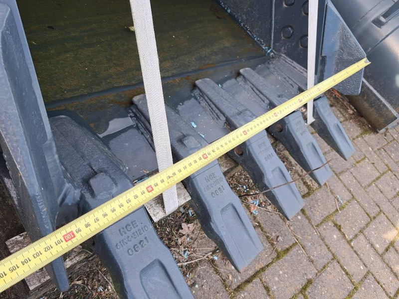 Hyundai Excavator digging bucket 140, 61K4-30501 - Lžíce pro Stavební technika: obrázek 3 Hyundai Excavator digging bucket 140, 61K4-30501 - Lžíce pro Stavební technika: obrázek 3