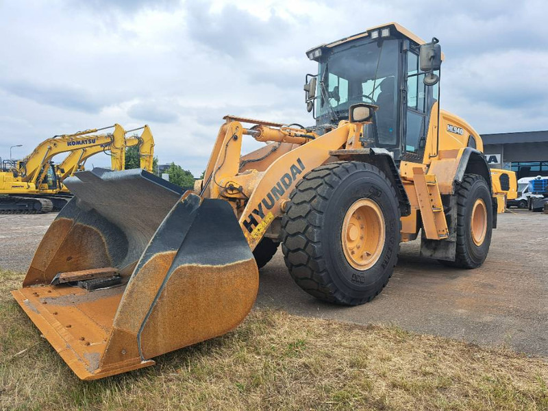 Hyundai HL940 - Kolový nakladač: obrázek 1 Hyundai HL940 - Kolový nakladač: obrázek 1