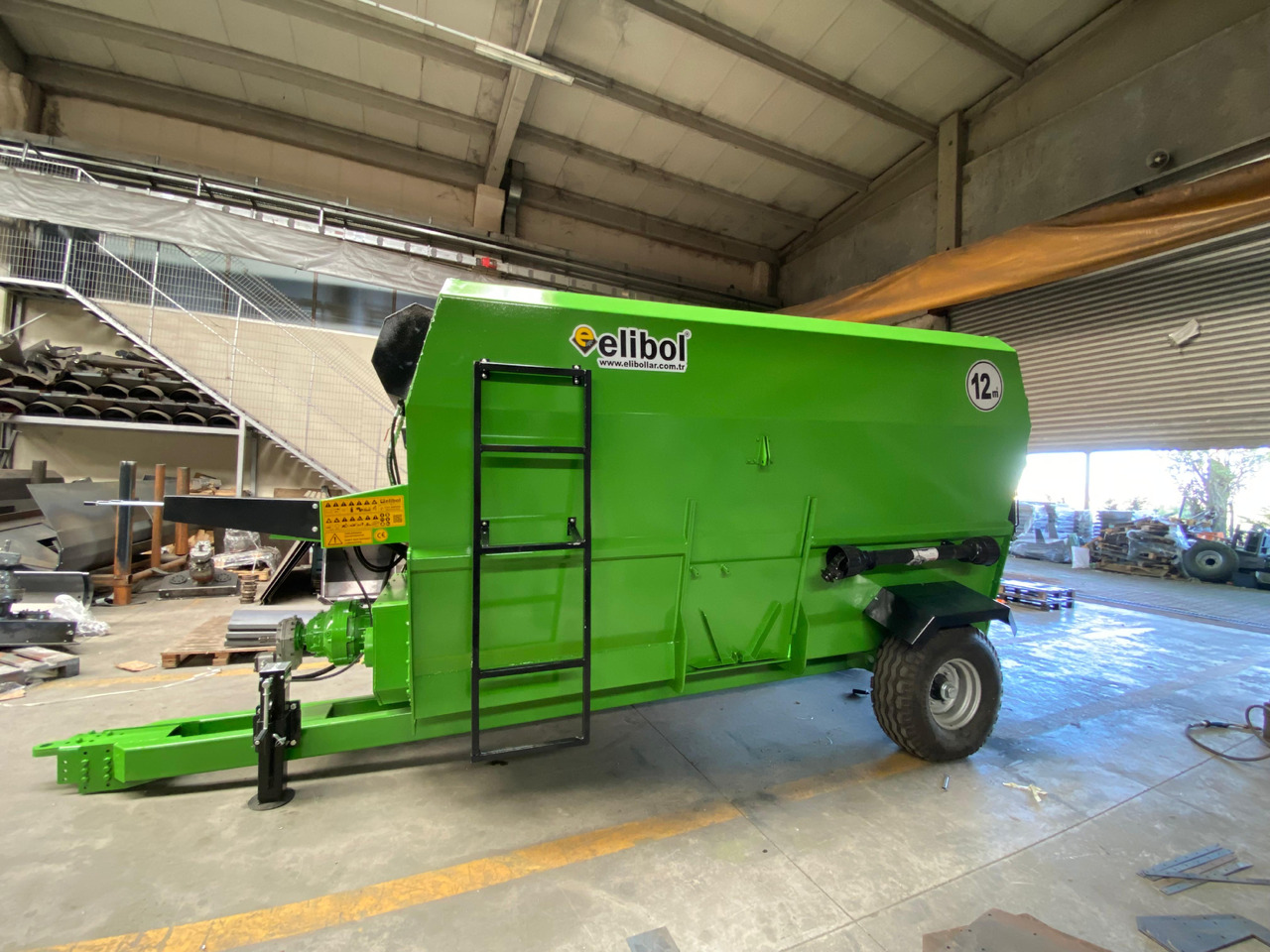 ELİBOL ELİBOLMIX 12M³ HORIZONTAL FEED MIXER - Krmný míchací vůz: obrázek 1 ELİBOL ELİBOLMIX 12M³ HORIZONTAL FEED MIXER - Krmný míchací vůz: obrázek 1