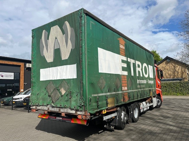 Mercedes Benz Actros 2642 6x2 Mega BDF met zeilbak - Plachtový nákladní auto: obrázek 3 Mercedes Benz Actros 2642 6x2 Mega BDF met zeilbak - Plachtový nákladní auto: obrázek 3