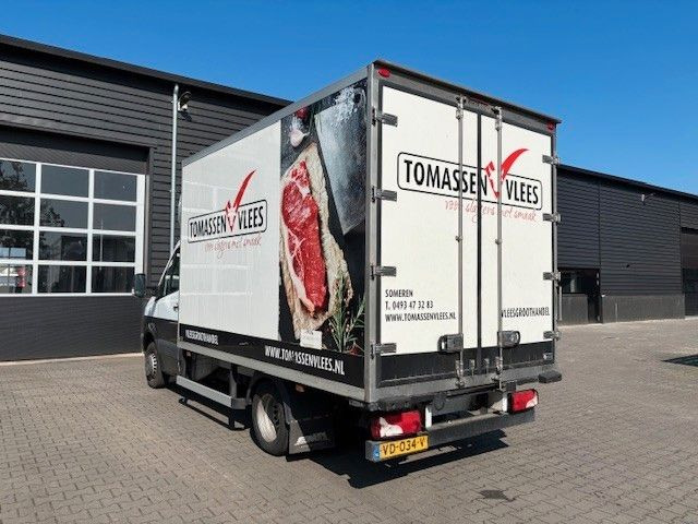 Mercedes-Benz Sprinter 419 cdi Frigo hängendes Fleisch - Chladící dodávka: obrázek 4 Mercedes-Benz Sprinter 419 cdi Frigo hängendes Fleisch - Chladící dodávka: obrázek 4
