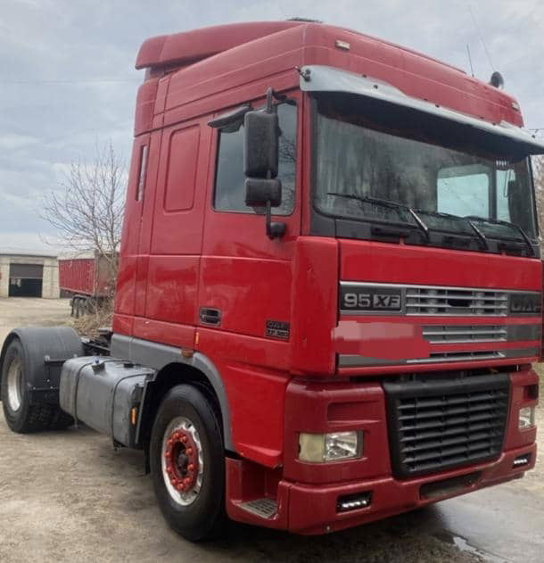 DAF XF 95.430 Tractor head 4x2 - Tahač: obrázek 1 DAF XF 95.430 Tractor head 4x2 - Tahač: obrázek 1