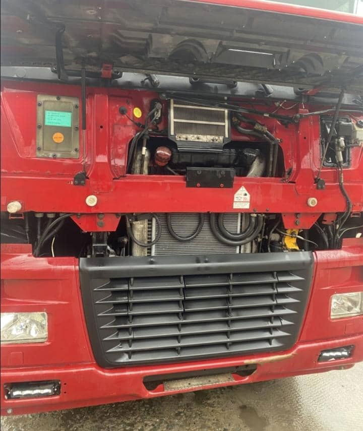 DAF XF 95.430 Tractor head 4x2 - Tahač: obrázek 3 DAF XF 95.430 Tractor head 4x2 - Tahač: obrázek 3