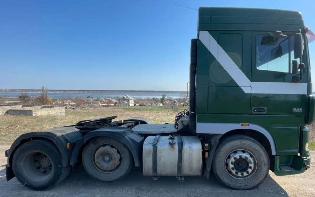 DAF XF 95.430 Tractor unit - Tahač: obrázek 2 DAF XF 95.430 Tractor unit - Tahač: obrázek 2