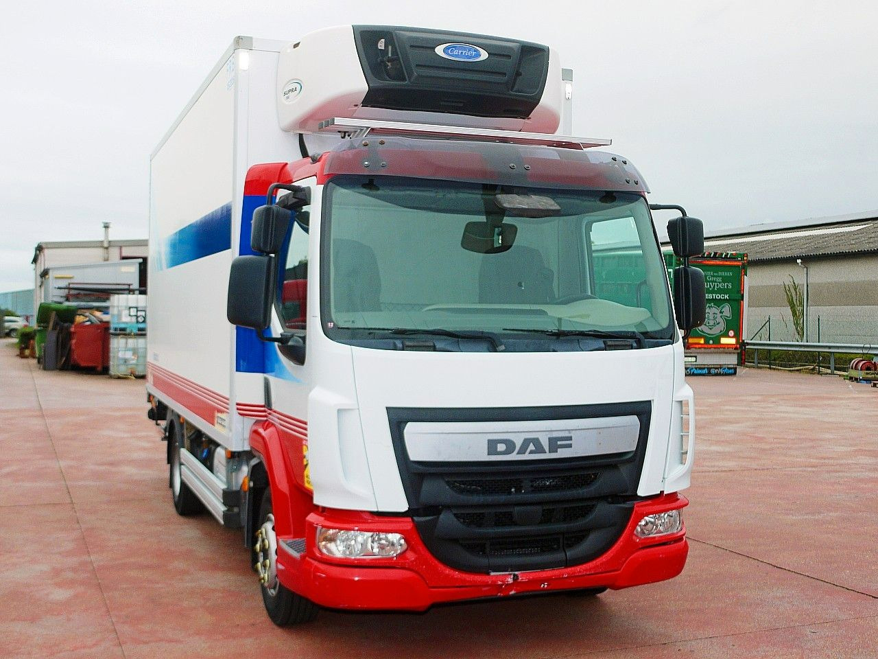 DAF LF FA 10.180 FLEISH KUHLKOFFER CARRIER SUPRA 550 - Chladírenský nákladní automobil: obrázek 1 DAF LF FA 10.180 FLEISH KUHLKOFFER CARRIER SUPRA 550 - Chladírenský nákladní automobil: obrázek 1