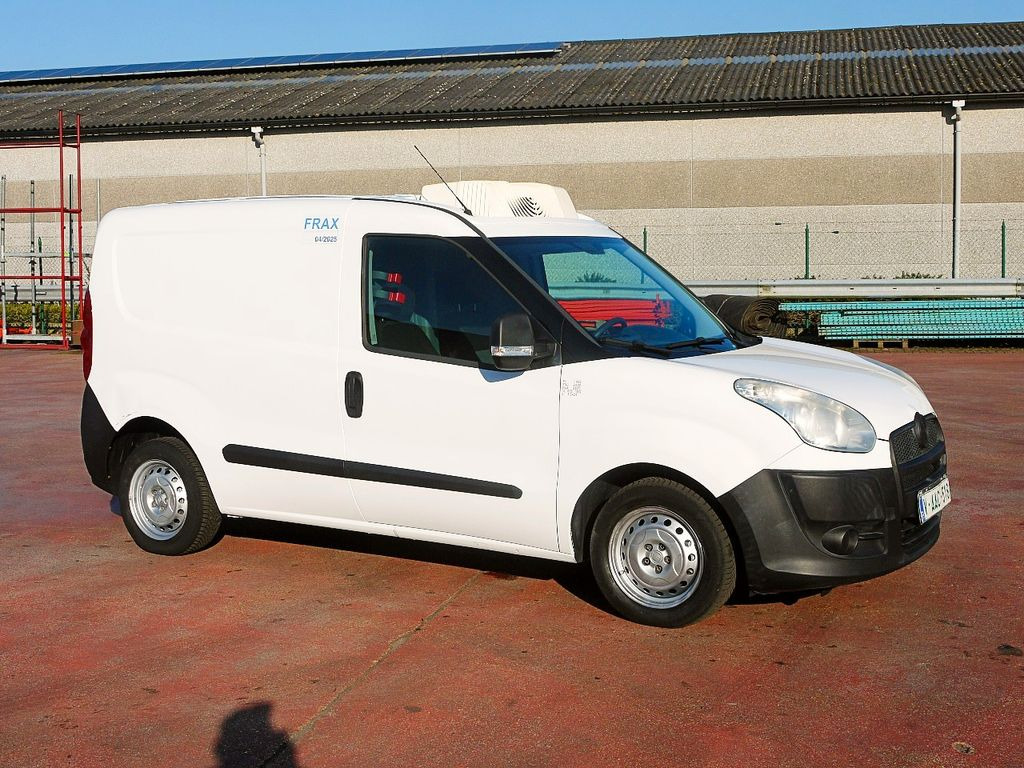 Fiat DOBLO 1.3 KUHLKASTENWAGEN RELEC FROID TR10 -20c - Chladící dodávka: obrázek 2 Fiat DOBLO 1.3 KUHLKASTENWAGEN RELEC FROID TR10 -20c - Chladící dodávka: obrázek 2