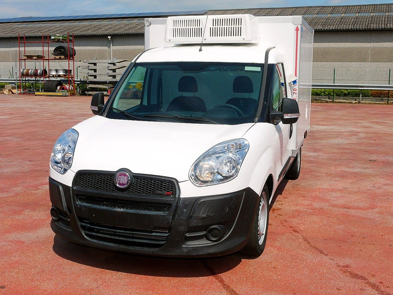 Fiat DOBLO 1.6 KUHKOFFER RELEC FROID TR22 -20C - Chladící dodávka: obrázek 5 Fiat DOBLO 1.6 KUHKOFFER RELEC FROID TR22 -20C - Chladící dodávka: obrázek 5