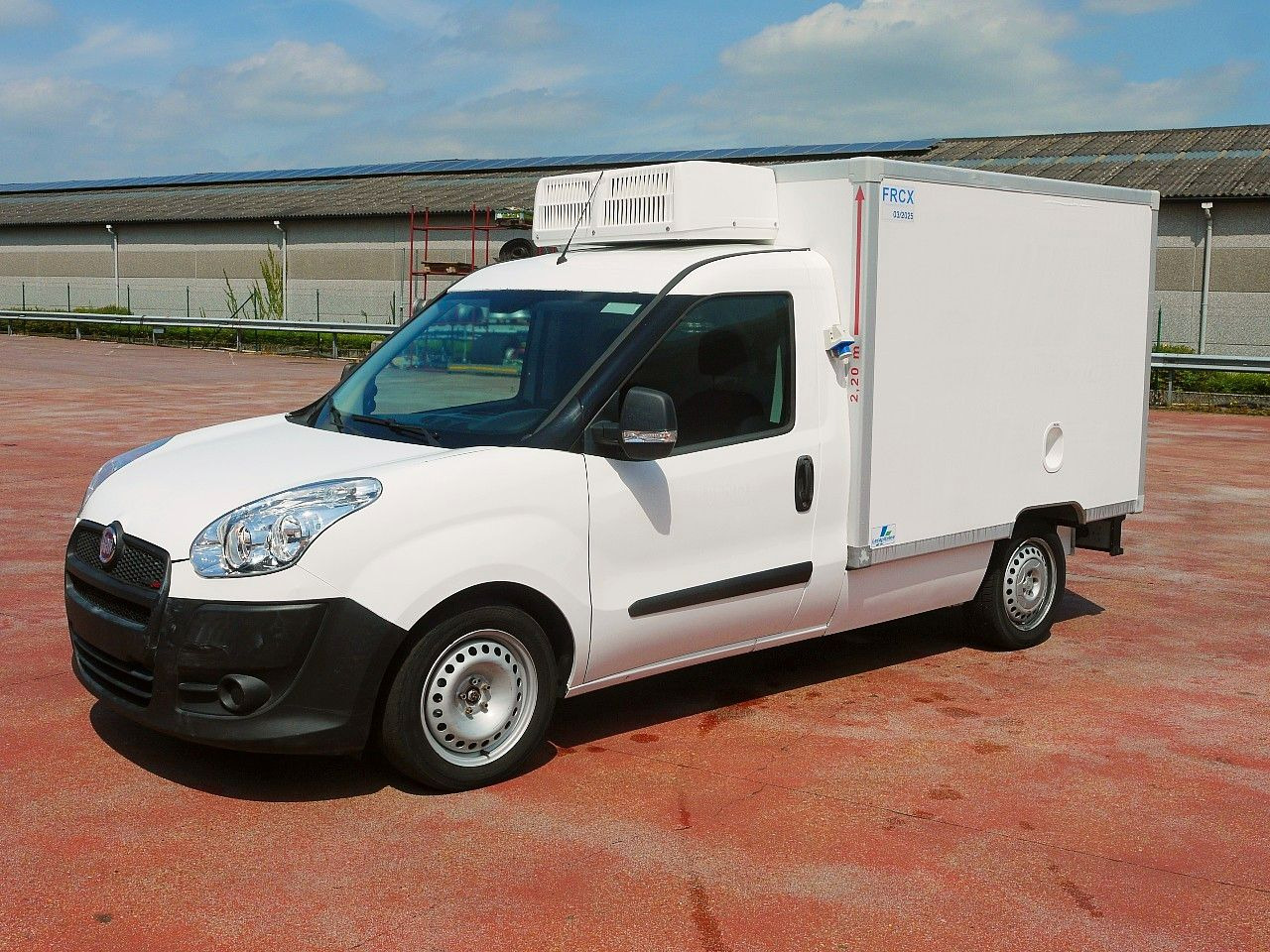 Fiat DOBLO 1.6 KUHKOFFER RELEC FROID TR22 -20C - Chladící dodávka: obrázek 4 Fiat DOBLO 1.6 KUHKOFFER RELEC FROID TR22 -20C - Chladící dodávka: obrázek 4
