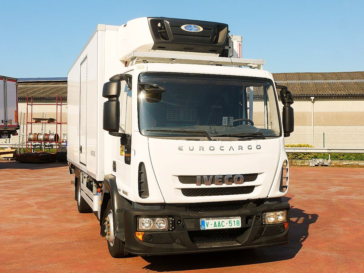 Iveco 120E18 EUROCARGO KUHLKOFFER CARRIER SUPRA 550 - Chladírenský nákladní automobil: obrázek 1 Iveco 120E18 EUROCARGO KUHLKOFFER CARRIER SUPRA 550 - Chladírenský nákladní automobil: obrázek 1