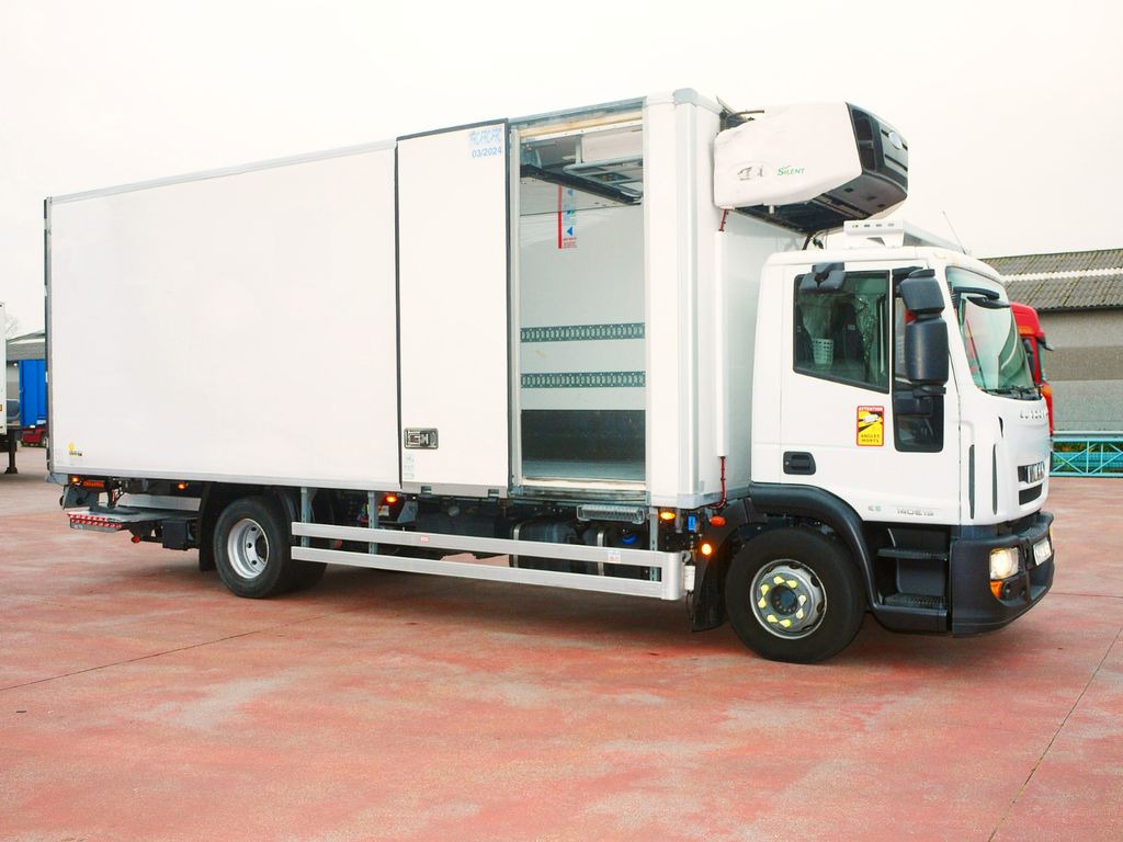Iveco 140E19 EUROCARGO KUHLKOFFER CARRIER SUPRA 1250MT - Chladírenský nákladní automobil: obrázek 3 Iveco 140E19 EUROCARGO KUHLKOFFER CARRIER SUPRA 1250MT - Chladírenský nákladní automobil: obrázek 3