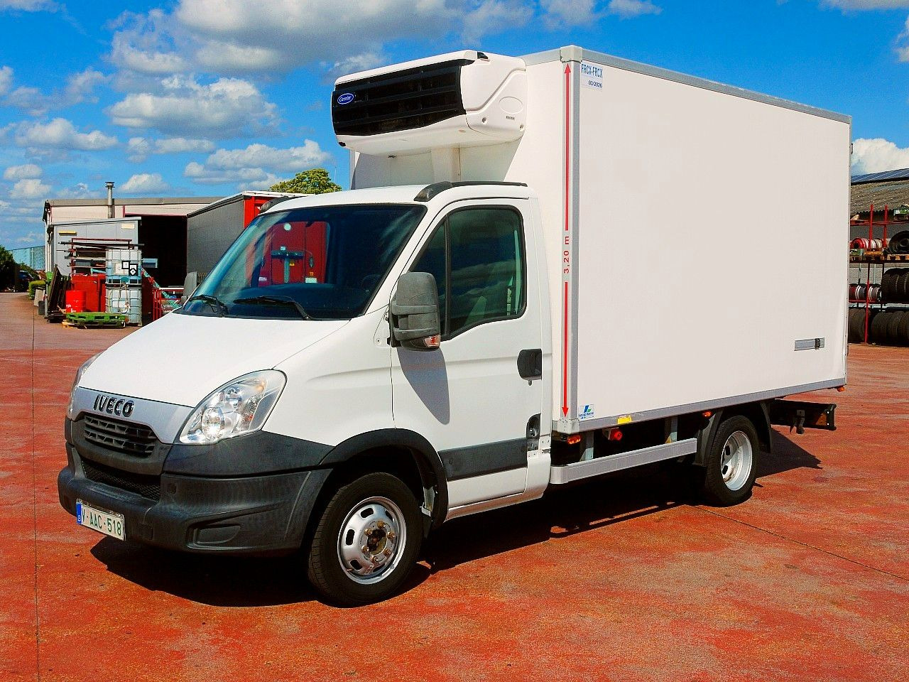 Iveco 35C13 DAILY KUHLKOFFER CARRIER XARIOS 600 MULTI - Chladící dodávka: obrázek 4 Iveco 35C13 DAILY KUHLKOFFER CARRIER XARIOS 600 MULTI - Chladící dodávka: obrázek 4