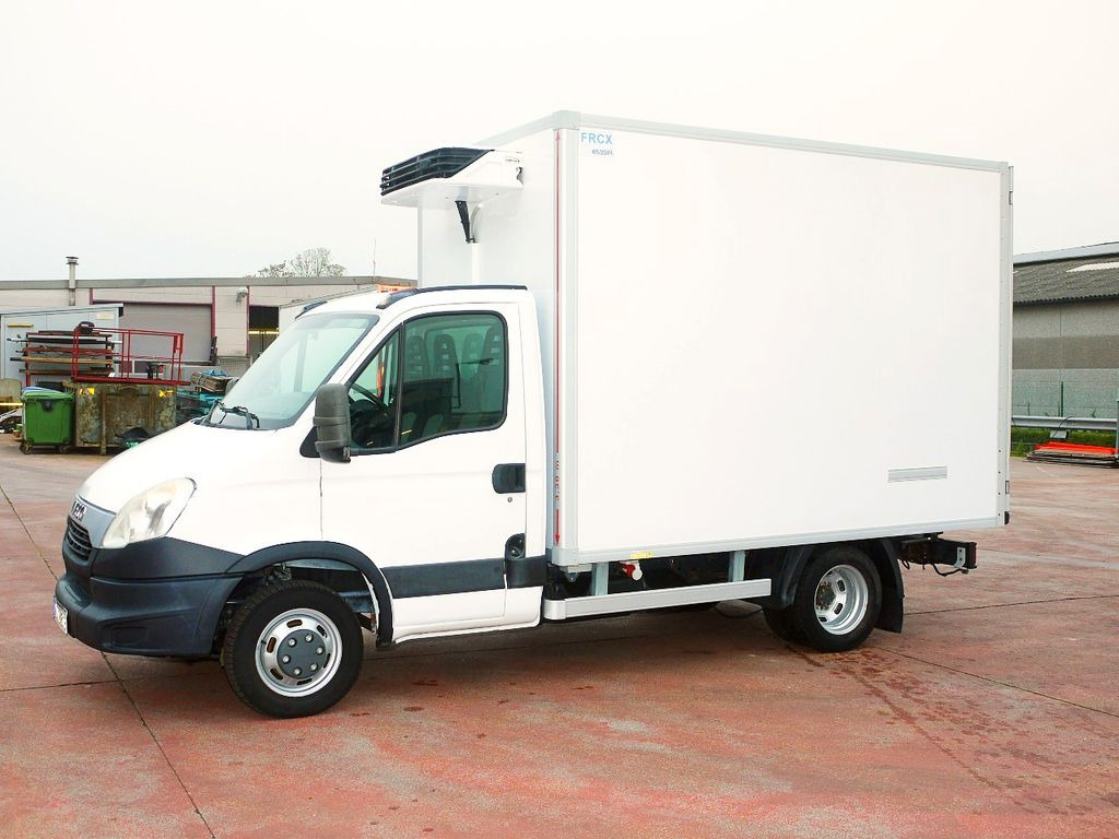Iveco 35C13 DAILY KUHLKOFFER + FLEISH HAKEN RELEC -20C - Chladící dodávka: obrázek 3 Iveco 35C13 DAILY KUHLKOFFER + FLEISH HAKEN RELEC -20C - Chladící dodávka: obrázek 3