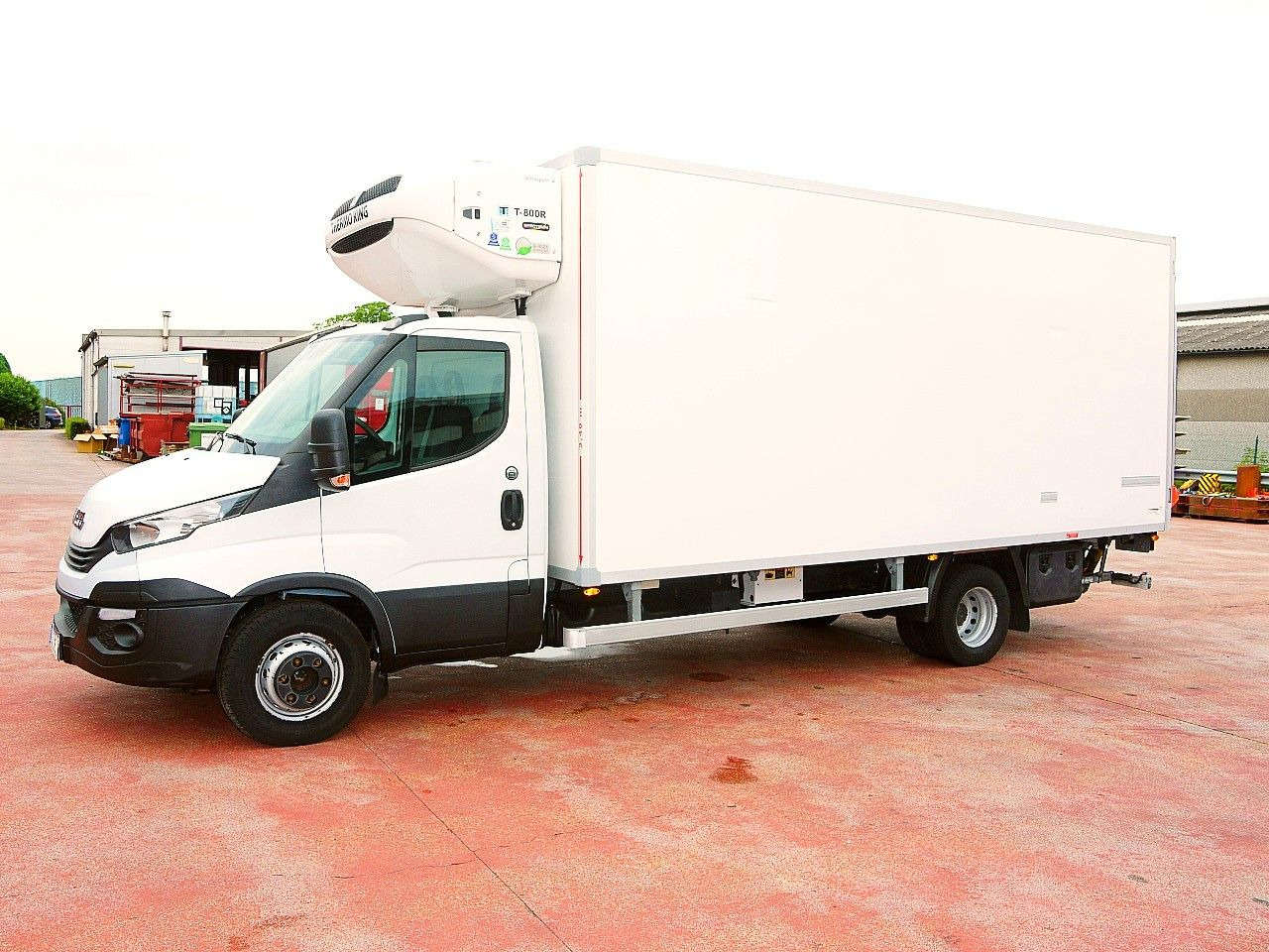 Iveco 72C21 70 65 DAILY THERMOKING T800 A/C LBW LUFT - Chladící dodávka: obrázek 4 Iveco 72C21 70 65 DAILY THERMOKING T800 A/C LBW LUFT - Chladící dodávka: obrázek 4