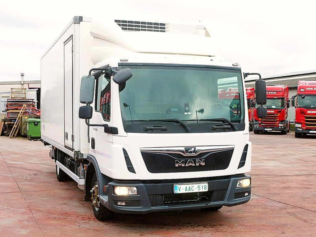 MAN 12.190 TGL KUHLKOFFER THERMOKING V800 MT LUFT AC - Chladírenský nákladní automobil: obrázek 1 MAN 12.190 TGL KUHLKOFFER THERMOKING V800 MT LUFT AC - Chladírenský nákladní automobil: obrázek 1